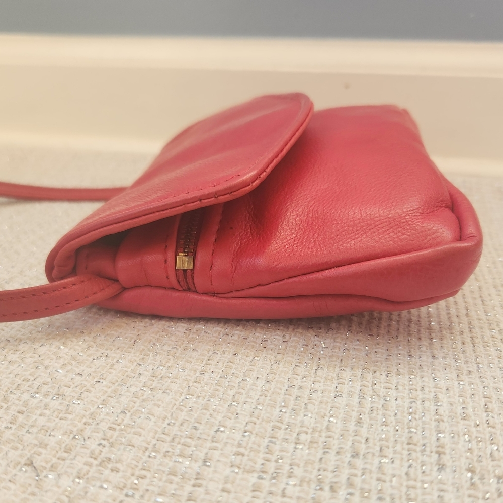 SOLD Red Leather Mini Small Crossbody Bag - Picture 14 of 16